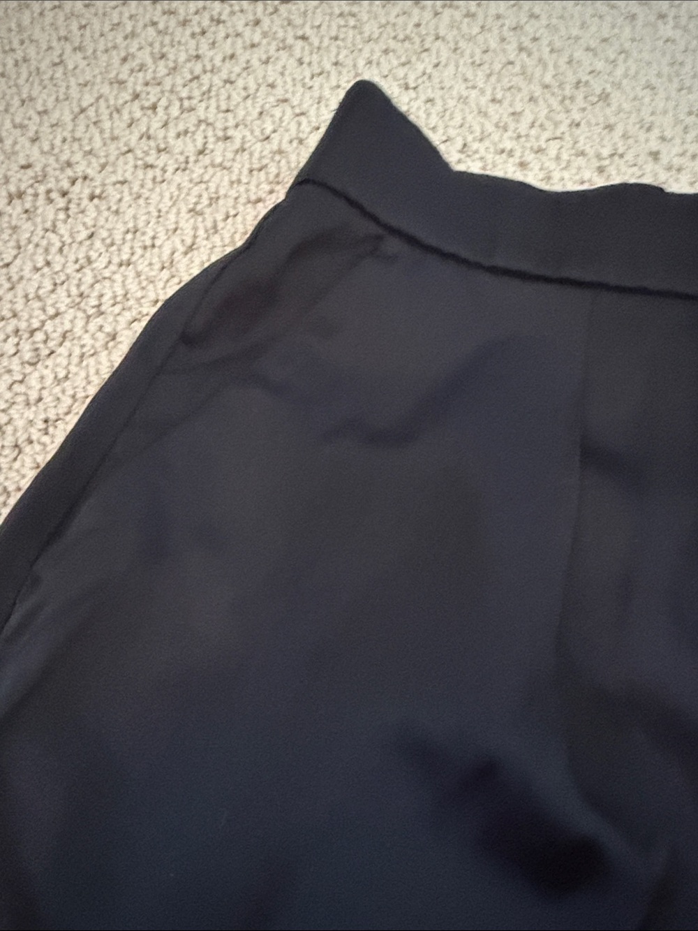 Abercrombie & Fitch Black High-Waist Tailored Shorts - Picture 4 of 5